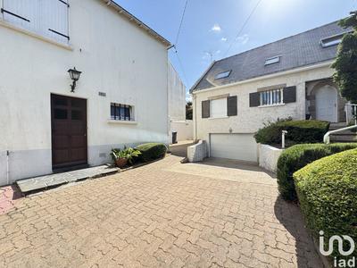 Maison - 195 m² - 6 pièces