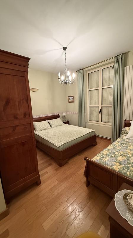 Maison ancienne - 178 m² - 7 pièces