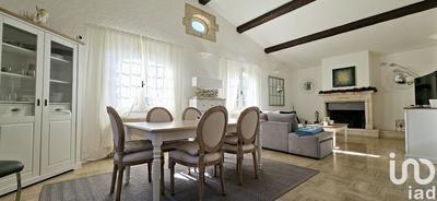 Maison - 212 m² - 7 pièces