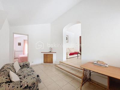 Villa - 158 m² - 7 pièces