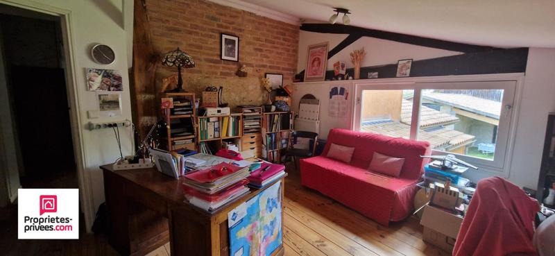 Maison - 235 m² - 7 pièces