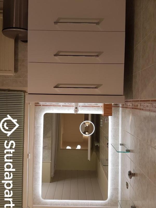 Chambre - 12 m² - 1 pièce