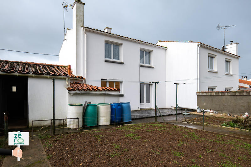 Maison - 94 m² - 5 pièces