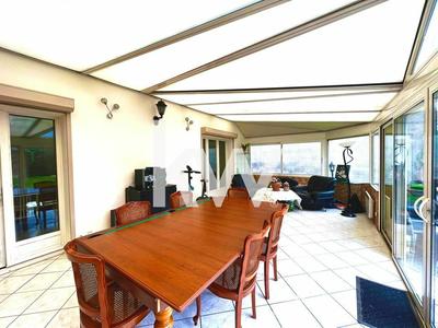 Maison - 145 m² - 7 pièces