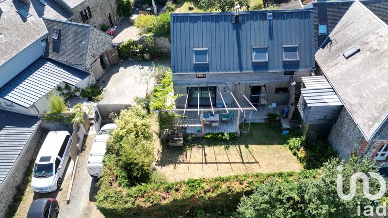 Maison de village - 90 m² - 4 pièces