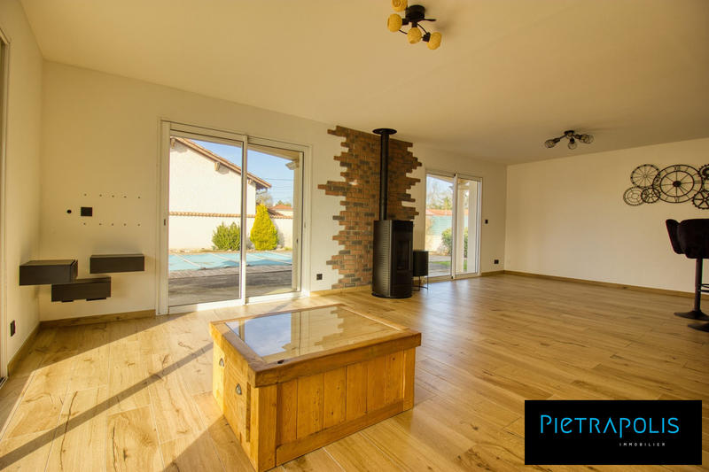 Maison - 137 m² - 5 pièces