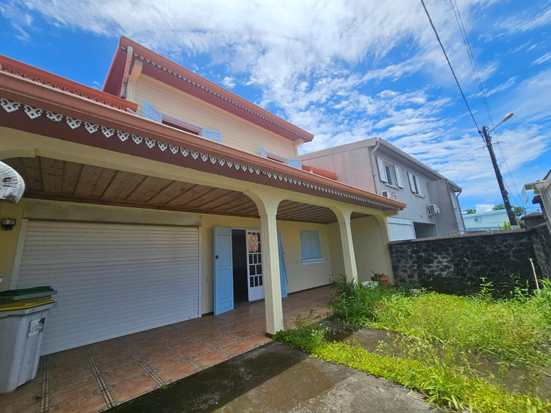 Maison - 120 m² - 4 pièces