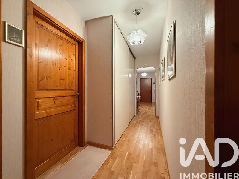 Appartement - 85 m² - 4 pièces