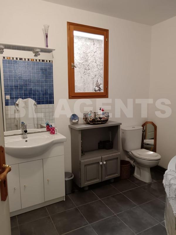 Maison de village - 144 m² - 9 pièces