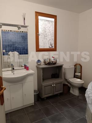 Maison de village - 144 m² - 9 pièces