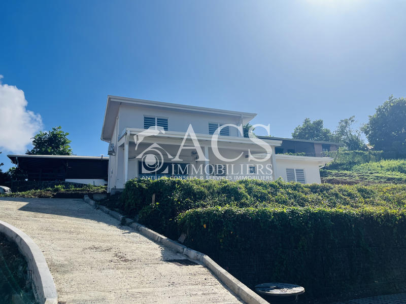 Villa - 102 m² - 4 pièces