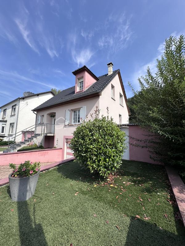 Maison - 105 m² - 5 pièces