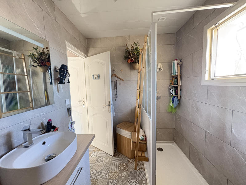 Maison - 96 m² - 3 pièces