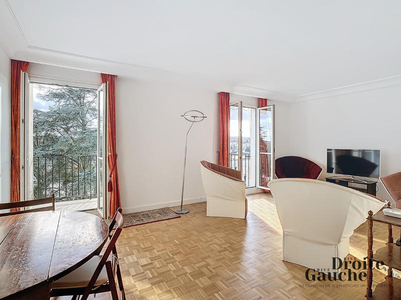 Appartement - 75 m² - 2 pièces