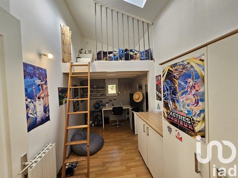 Maison - 196 m² - 7 pièces