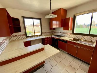 Maison traditionnelle - 144 m² - 6 pièces