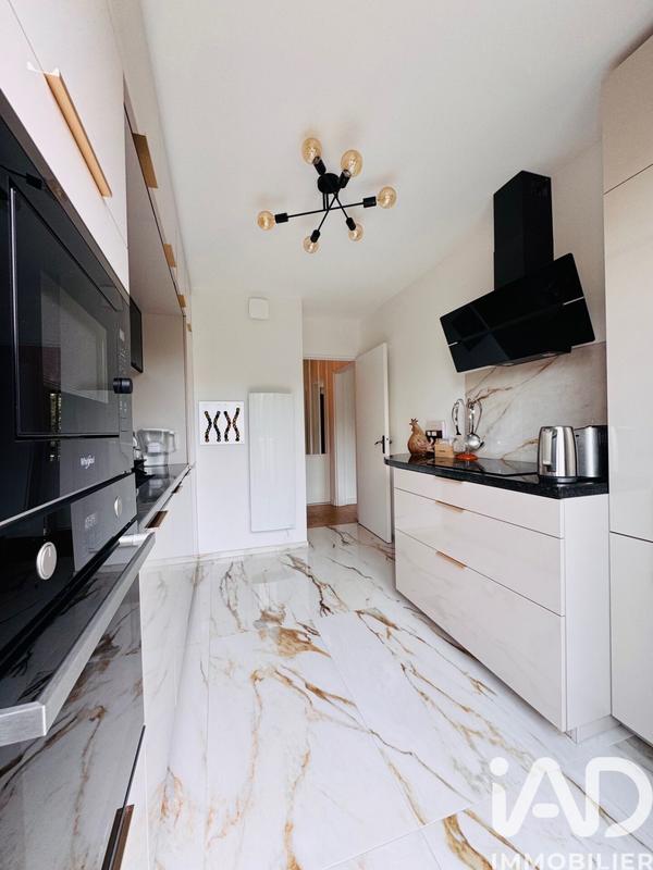 Appartement - 75 m² - 3 pièces