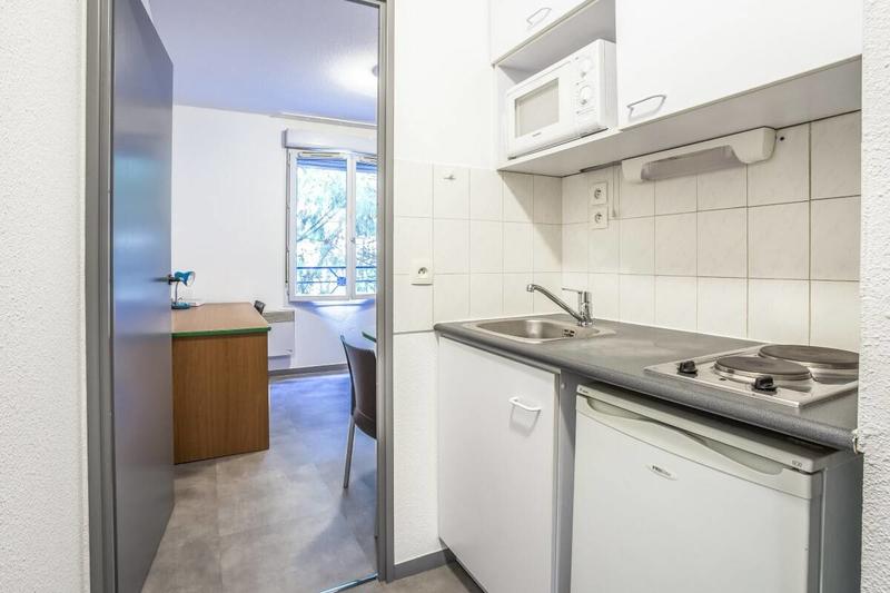 Studio - 17 m² - 1 pièce