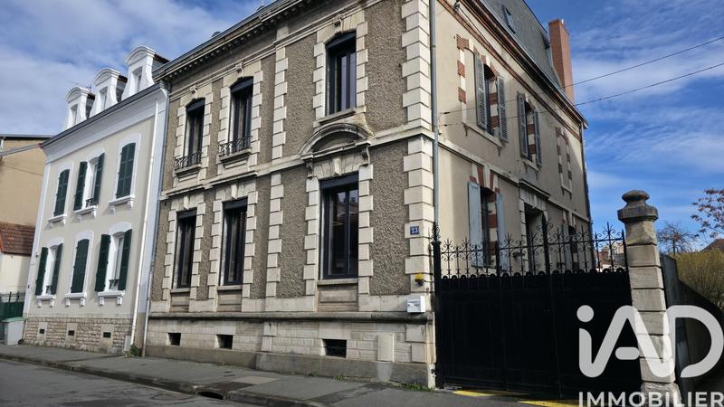 Maison de maîtres - 269 m² - 22 pièces