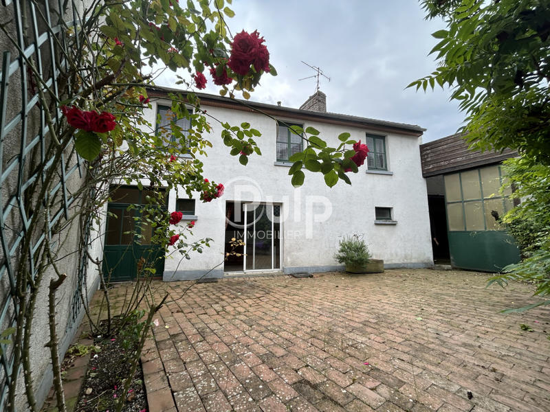 Maison - 180 m² - 7 pièces