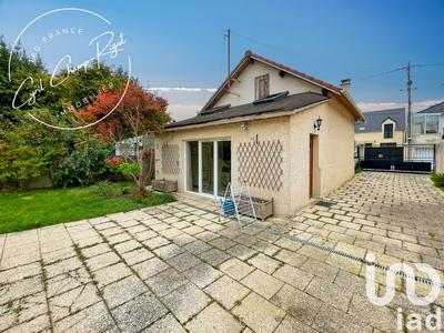Maison - 81 m² - 4 pièces