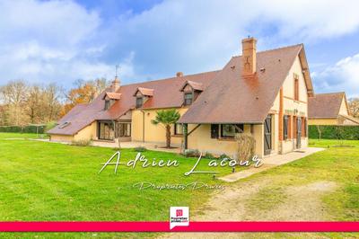 Maison - 206 m² - 7 pièces