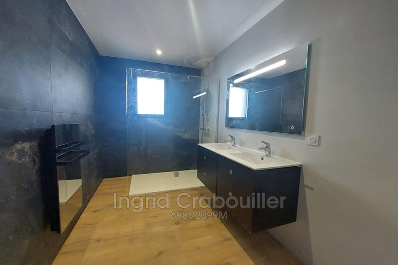 Villa - 212 m² - 6 pièces