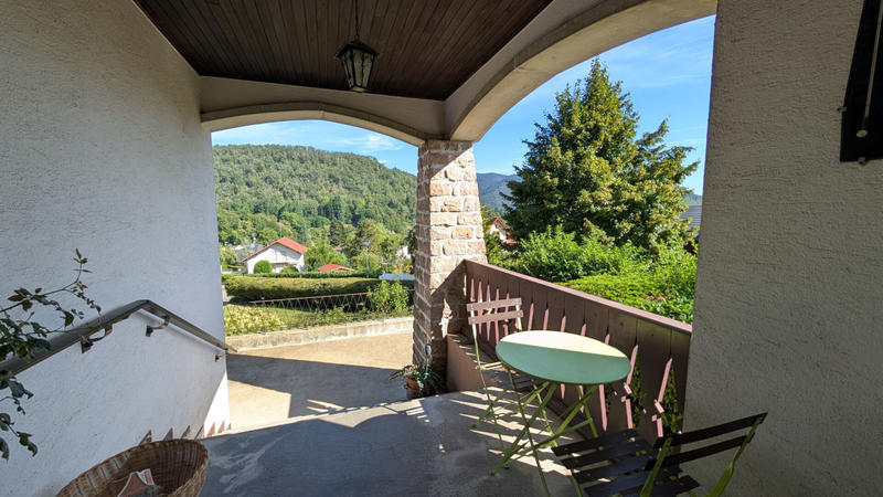 Maison - 177 m² - 7 pièces