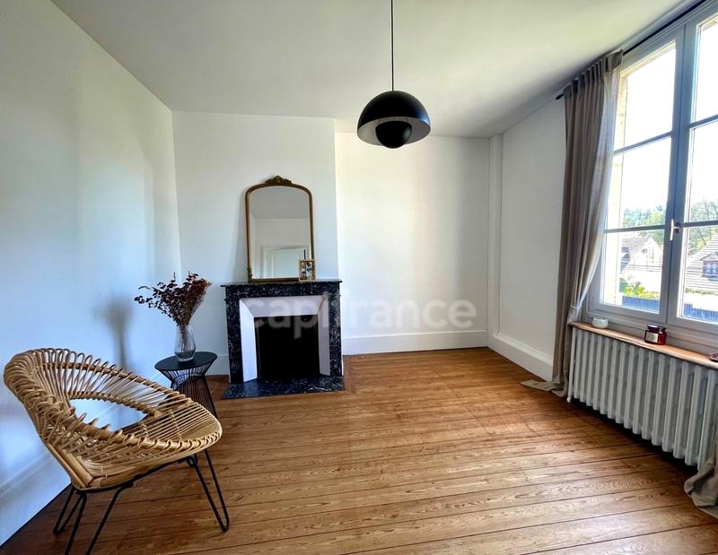 Maison bourgeoise - 152 m² - 7 pièces