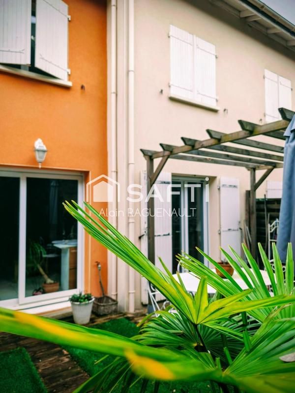 Maison de ville - 94 m² - 5 pièces