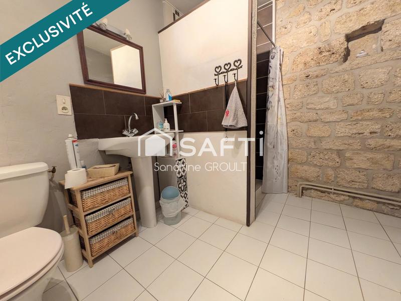 Maison - 230 m² - 10 pièces