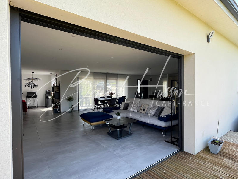 Maison - 157 m² - 5 pièces