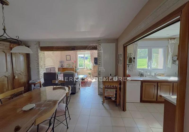 Manoir - 203 m² - 13 pièces