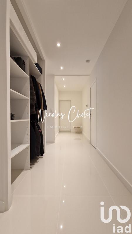 Maison - 190 m² - 8 pièces