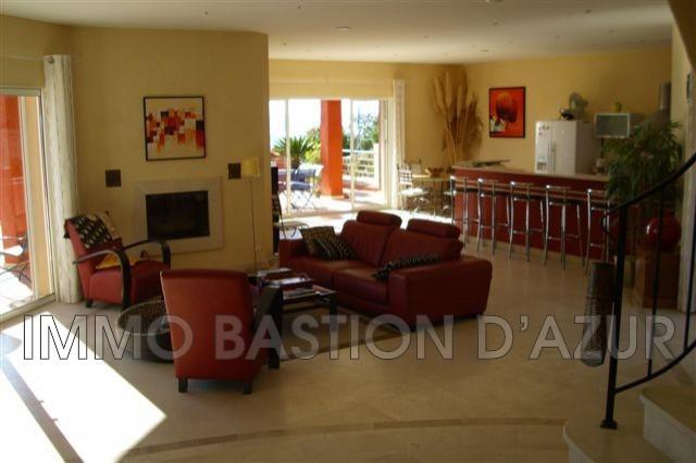 Villa - 270 m² - 8 pièces