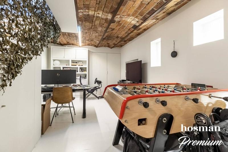 Appartement - 160 m² - 6 pièces