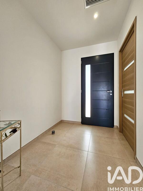 Maison - 92 m² - 3 pièces