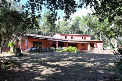 Maison - 232 m² - 6 pièces