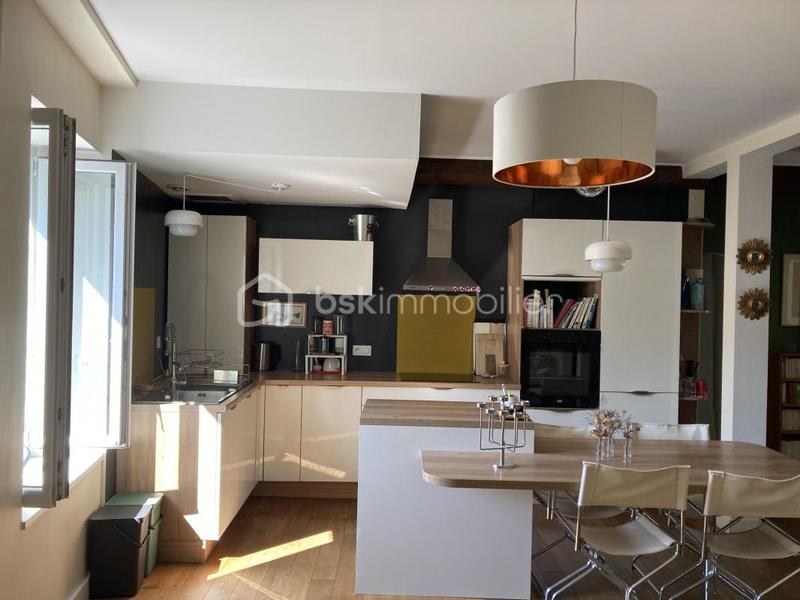 Appartement - 74 m² - 3 pièces