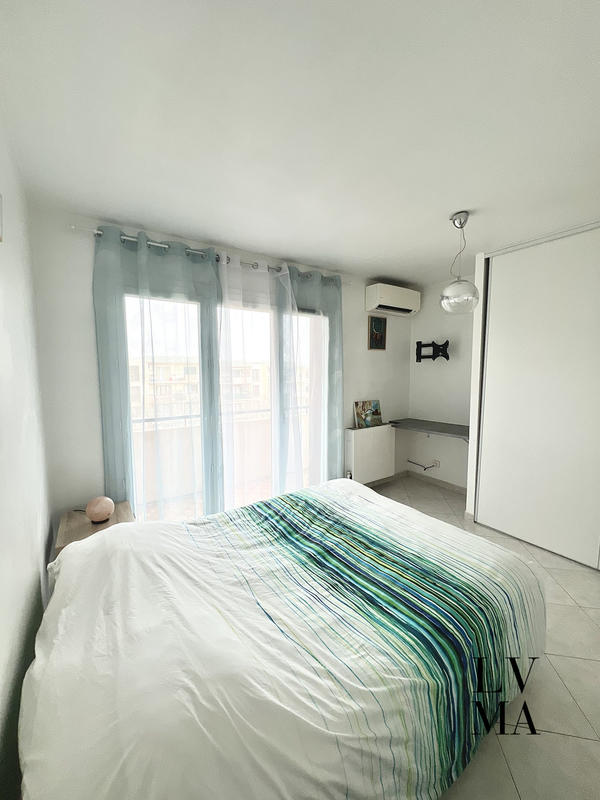 Appartement - 82 m² - 3 pièces