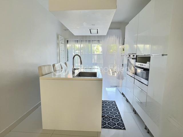 Demeure - 147 m² - 5 pièces