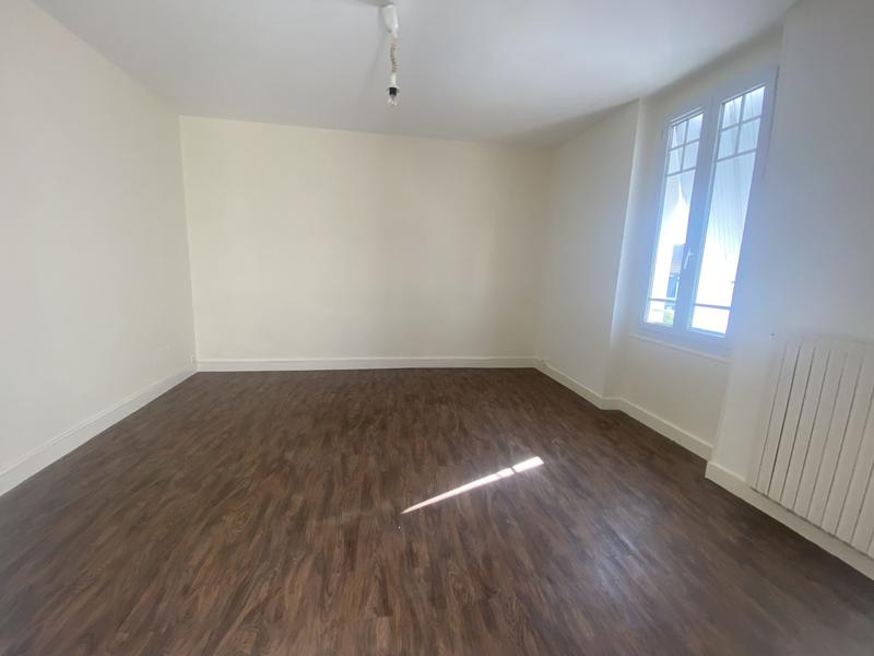 Maison traditionnelle - 152 m² - 5 pièces