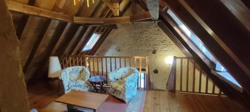 Maison - 90 m² - 3 pièces