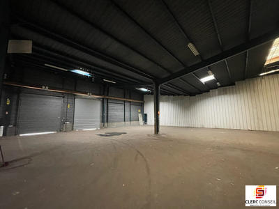 Local d'activités - 600 m²