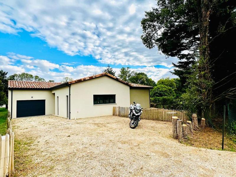 Maison - 150 m² - 5 pièces