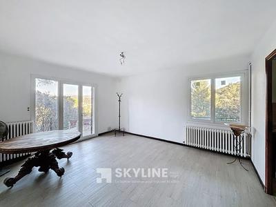 Maison - 166 m² - 7 pièces