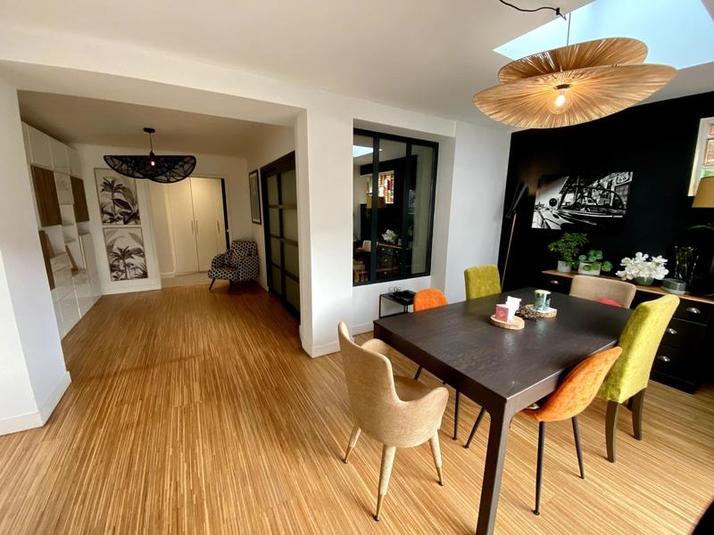 Maison - 139 m² - 6 pièces