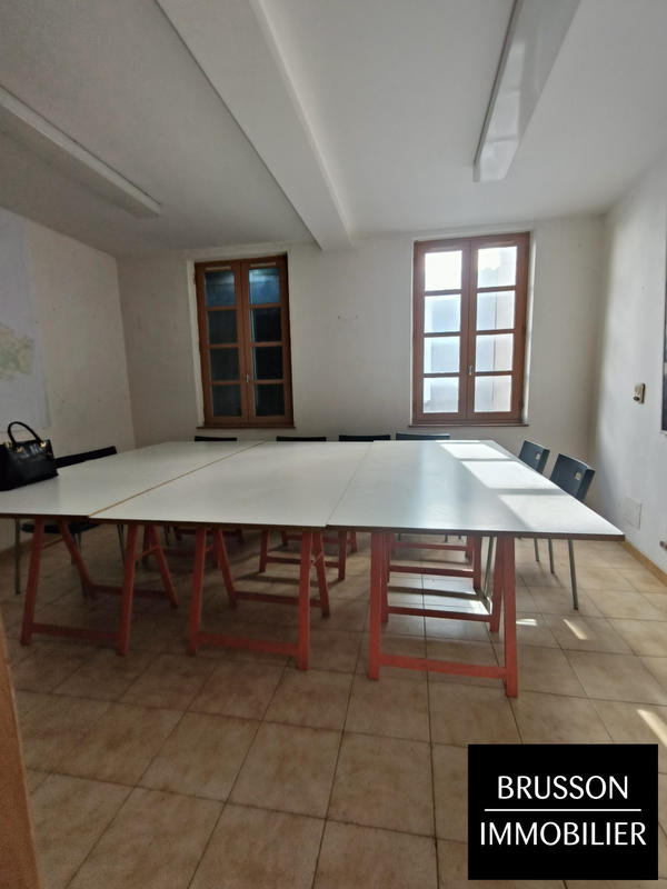 Maison - 135 m² - 3 pièces