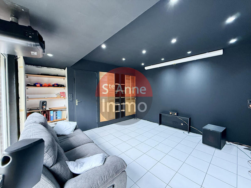 Maison - 175 m² - 7 pièces