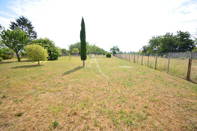 Terrain - 819 m²